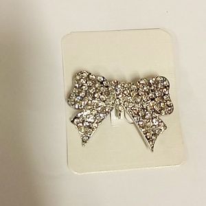Bow  Pin